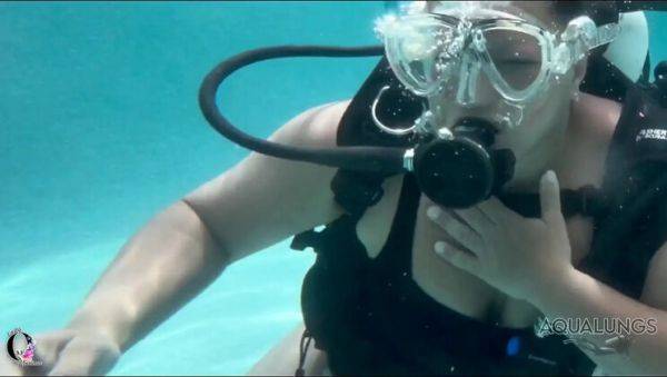 View the uncut clip called : Amateur BBW Latina Lady O Big Natural Tits Underwater Pool Sex Mission