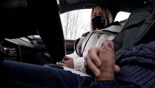 Stream uncut video of : Amateur Blonde Surprised By Huge Cock Car Handjob & Public Flash