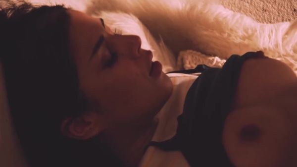 View this full clip named : Babe Porn With Seductive From - Chad Alva