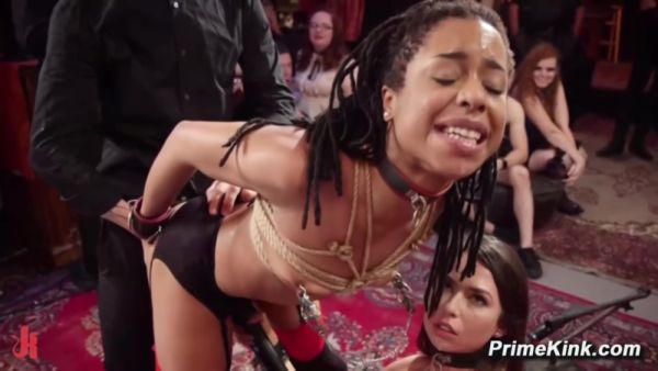 Play complete movie titled : Kira Noir, Melissa Moore And Aiden Starr - Horny Xxx Movie Brunette New Pretty One