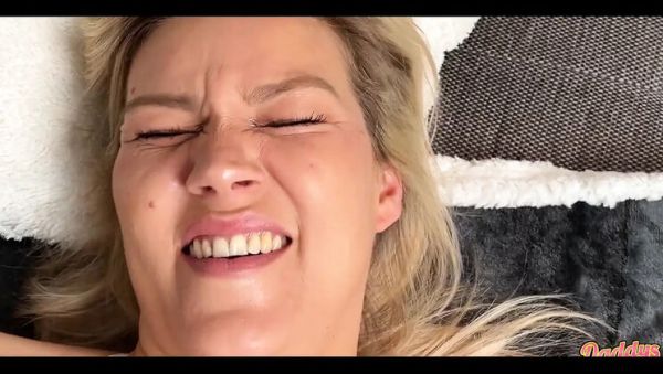 Enjoy watching HD scene called : Daddys Luder Amateur Mature Big Ass - Play With My Wet Pussy & Vibrator Until I Scream