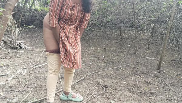 View the complete clip titled : Indian College Student Outdoor Doggy Fuck with Teacher - Hot Tamil Mallu Girl Sex