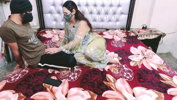 View HD scene : First Time Step Mom Anal Doggystyle - Desi Indian Homemade Sex