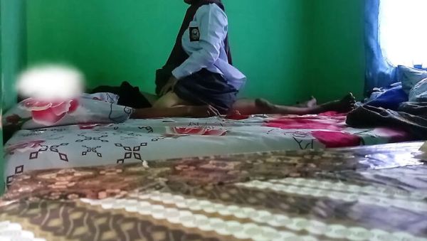 Watch HD scene named : Indonesian Hijab Teen 18 Year Old Homemade Creampie - School Girl Passionate Sex