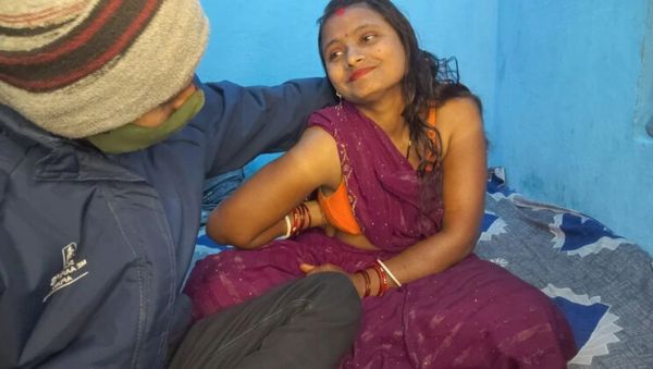 Stream the HD movie of : Desi Village Bhabhi Tight Pussy Fucking - Indian Homemade Sex Video Part 2 with Sexyrani77