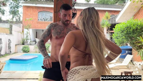 View the full movie titled : Young Blonde Yasmin Avila Gets Rough Bareback Fuck From Maximo Garcia's Big Dick