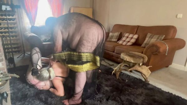 Play the full movie of : Part 4: Master Bear Ties His Slave Girls to Play Together
