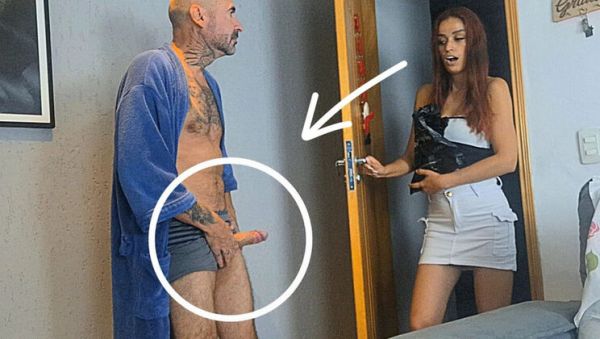 Play HD video : Perverted Old Grandpa Gets Hard for Delivery Girl and Fucks Her
