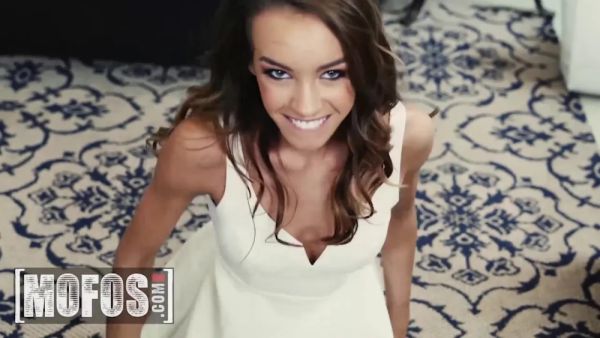 Watch the uncensored movie : Charity Crawford And Brick Danger In Rewards Her Boyfriend With A Wild Ride After A Shopping Spree