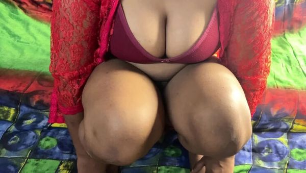 Play this full clip of : Stepmom Fucked by Reminding Her of Old Times – Hindi Voice, Angoori