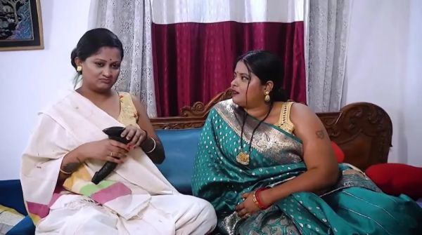 Play this HD clip of : Father In-law In Big Boobs Bong Bahu Fuck By Old Sasur