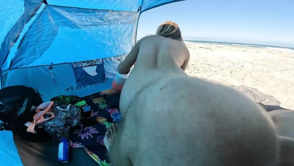 Stream the full scene named : Fit Blonde Sav Moolah Takes Creampie on Nude Beach