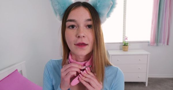 Watch the complete video : A y*** artist, Della Cate, tries to please her dominant boyfriend Jay Rock