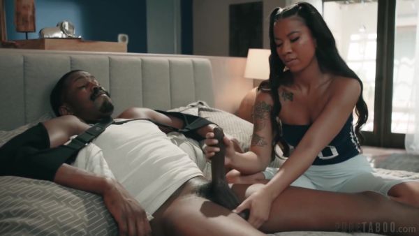 View this complete movie called : Ameena Green Stepdaughter Helping Hand - Green Eyes