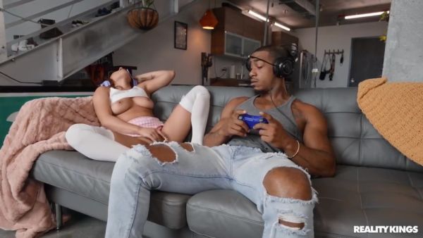 Enjoy watching this uncensored movie named : Nerd Teen 18+ Kira Perez And Mazee In Hot Interracial Porn