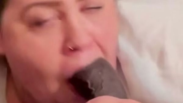 View this HD clip of : Step Sister Sloppy Blowjob and BBC Worship with Cum in Mouth Facial