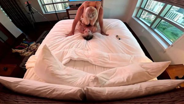 Stream uncensored movie named : Amateur Petite European MILF Fucks Older Man in Gym & Hotel Bed - Hairy Snatch Missionary Breeding