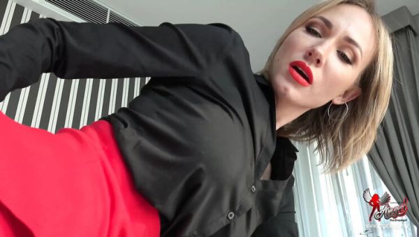 View uncensored video called : Angel The Dreamgirl Blowjob & Footjob in Nylon Stockings - Amateur MILF Bedroom 4K