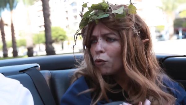 Stream complete scene : Es la MAGIA DEL PORNO. Cambio radical, de Elfo maloliente a Princesita