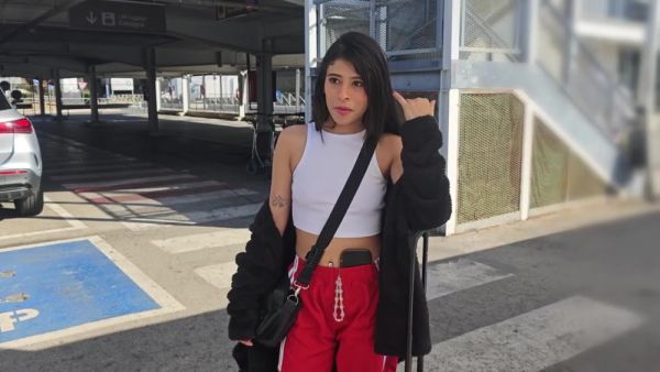 View the complete video called : Smurfette vs. Grumpy Gnome: Madrid Airport, Porn’s KM.0! Mells