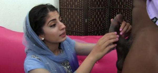 Play hardcore video titled : DOWN FOR BBC - Nadia Ali Pakistani Girl Gets BBC