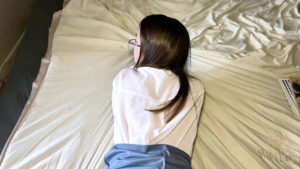 Stream this full movie named : College Intern Niiikey Gets Face Fucked & Creampie - Amateur Teen With Big Natural Tits