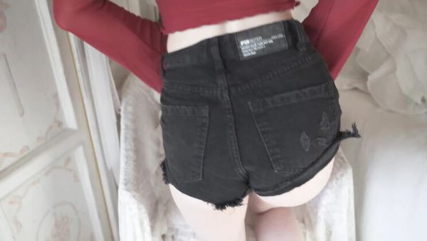 Enjoy watching the full video called : Hot Italian teen Dolls Cult sucks huge dildo and plays with her wet pussy in solo 4k video