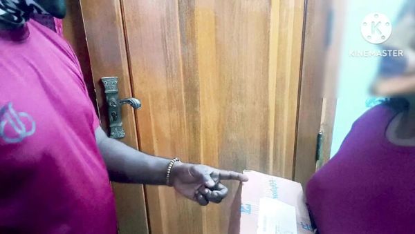 Play this hardcore movie titled : Lonely Indian College Girl Seduces Food Delivery Boy - Loud Moaning & Big Natural Tits in Tamil Sex