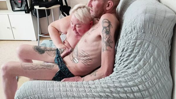 Enjoy watching the full movie called : Stepmom Deep Throat Blowjob Makes Me Cum Hard