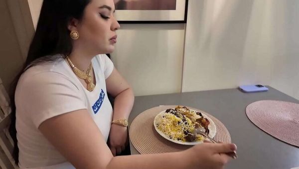 Stream this uncut scene called : Amateur Homemade: Big Booty Stepsister Diana Rius Gets Fucked Doggystyle by Stepbrother