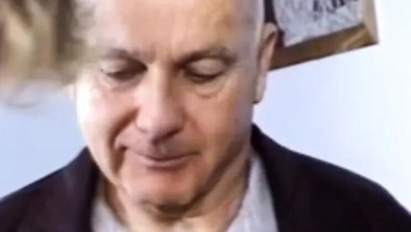 Stream the hardcore scene of : Big Boobs Blonde Wife Swinger Threesome Anal Facial Cuckold