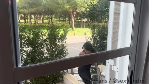 Stream hardcore movie named : Latina gym slut gets creampie and impregnated in amateur homemade sex