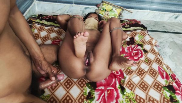 Watch hardcore scene : Indian Village Girl Hardcore Doggy Style Sex Viral Full HD 4K - Desi Bhabhi Hot Chudai