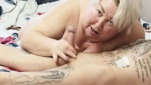 Stream full scene of : Hot MILF StepMom Zona901 Deep Throat Blowjob and Cum Swallow