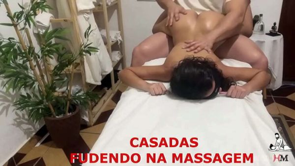 Watch this complete scene : Young stepdaughter gives her tight pussy during sensual massage - Amateur teen leaked