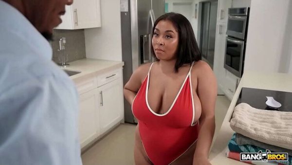 Watch HD movie titled : Juliana Dreams Oily Tits Massage and Titty Fuck with Stepdad Jonathan Jordan