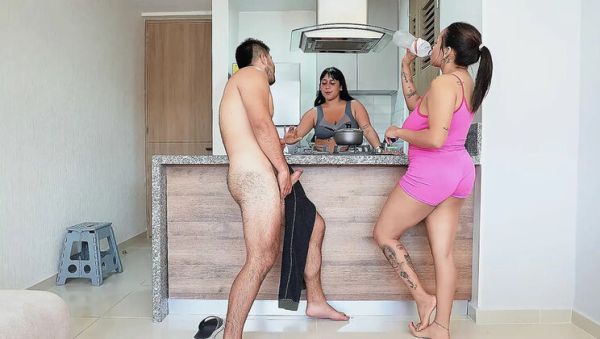 Watch hardcore clip of : Fred Nunexx fucks Valen Vibes in kitchen while stepsister watches - amateur Latina missionary & cowgirl riding ends badly