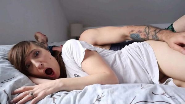Enjoy watching uncensored movie named : Stepdad Confuses Stepdaughter For Wife And Creampies Her Big Booty
