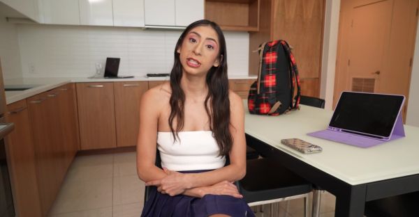 Watch uncut movie titled : Teen Sona Bella's tight trimmed pussy bounces in raunchy reverse cowgirl