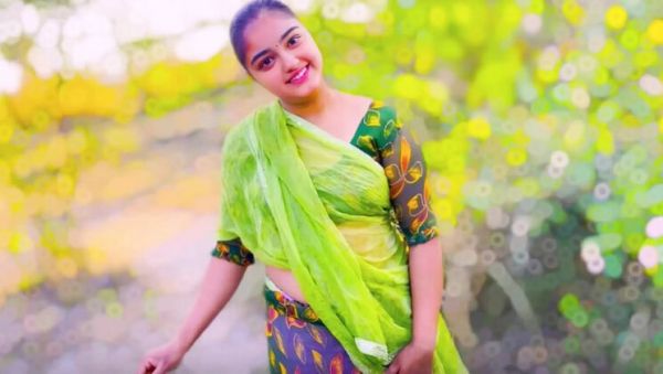 View the uncensored scene : Bhabhi Checks Devar's Big Dick Then Fucks Him - Jungle MMS Viral XXX