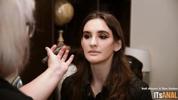 Play this uncensored video named : Sofi Adams Takes BBC Anal Doggystyle - Exclusive 4K Amateur Scene