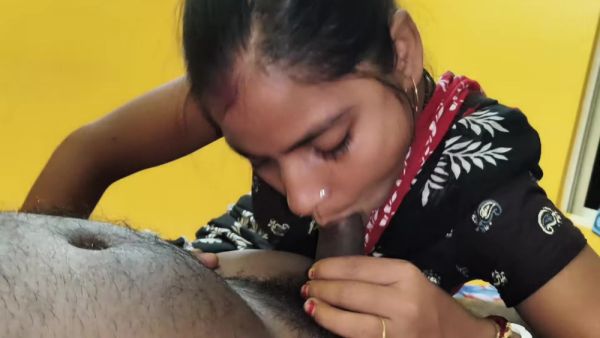 Play this uncut clip : Village Bhabhi And Devar Bhabhi In Desi Devar Ka Raat Bhar Chudai