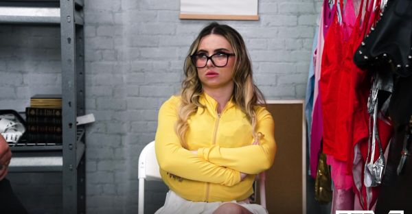 Enjoy watching the full movie called : Sexy Aria & London take turns sucking dick in store