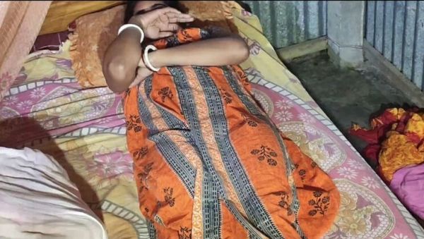 Play uncensored video called : Desi Bhabhi Face Fucked Hard By Dewar - Dogrupali69 Indian Sex