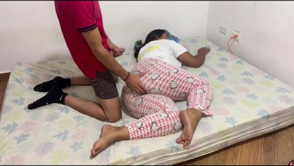 Enjoy watching the HD video of : Miaandaxel Spanish Stepsister Wakes Up With Cock In Throat & Wet Pussy Hand ASMR Real Moans