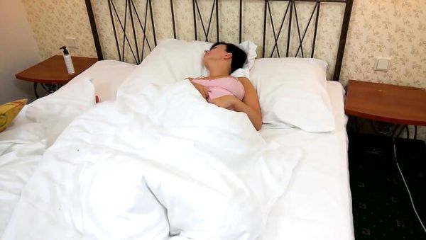 Play this full video titled : Amateur MILF Wanilianna Gets Spunked and Fucked Hard with a Massive Dildo