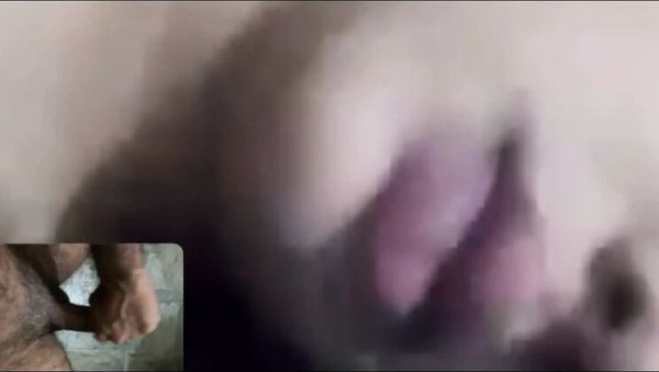 Play uncensored video of : Arabicqueen Video Call Fun - Amateur Desi Aunty Gives Beginner Throat & Mouth Fetish Pleasure