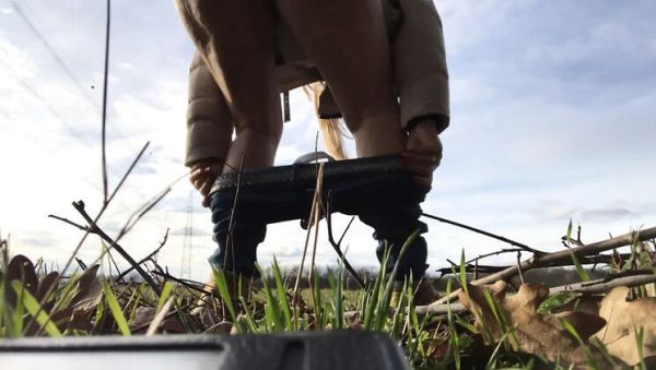 Enjoy watching the hardcore scene of : SweetSusi Mature MILF Desperate Pissing Solo - Dirty Talk & Watersports Fetish