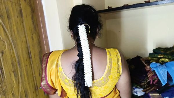 Stream the hardcore scene : Inba Hot Housewife Outdoor Blowjob Romance Show 4k