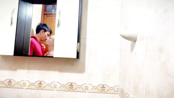 Play this uncensored video named : Amateur Blonde Latina Ashleysoy01 Tricked Into Rough Deepthroat Gagging - Homemade POV Fuck in Spanish